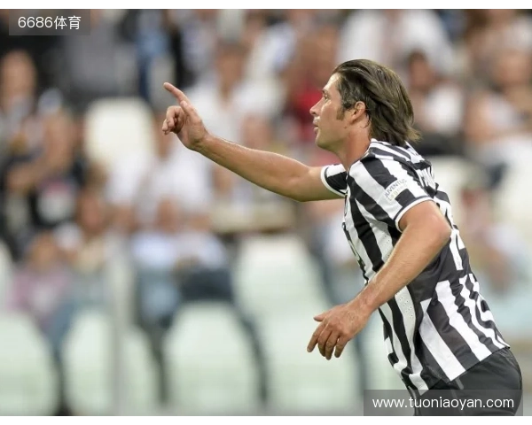 孔帕尼：我对杰克逊看法和你们有不同，但若他能进球就更好