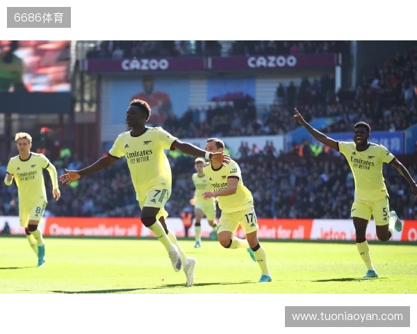 阿森纳本赛季英超前10轮积25分，比不败夺冠赛季同期还多1分