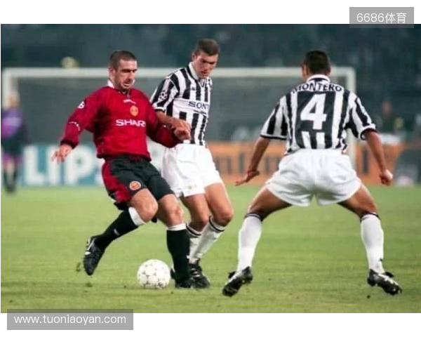 曼晚：阿马德可胜任右翼卫位置，但曼联需再引进一名左翼卫